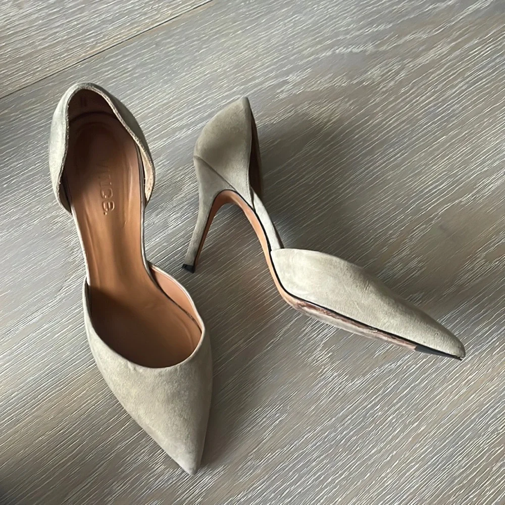 Vince heels, size 9